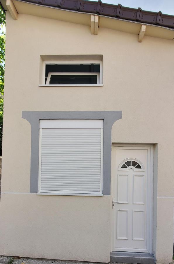 Maisonette De 25M2 A La Porte De Paris Gentilly Exterior foto
